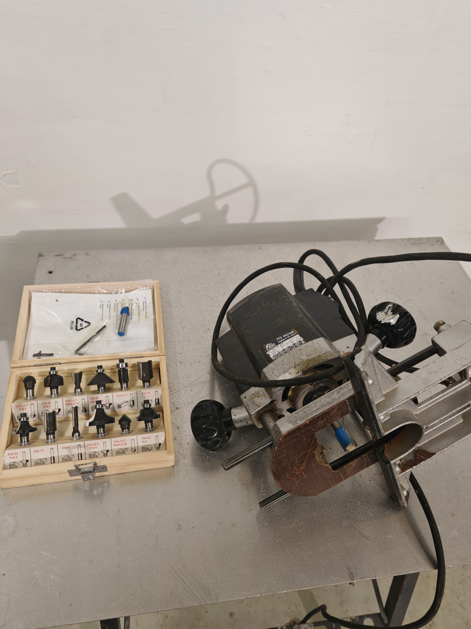 230 V jyrsin vuokralle