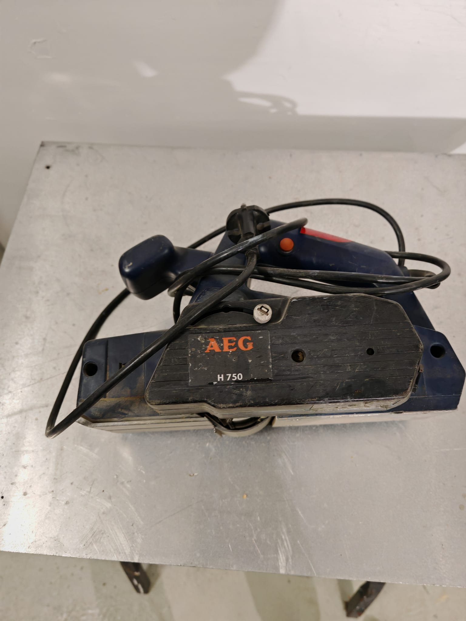 230v Käsihöylä vuokralle