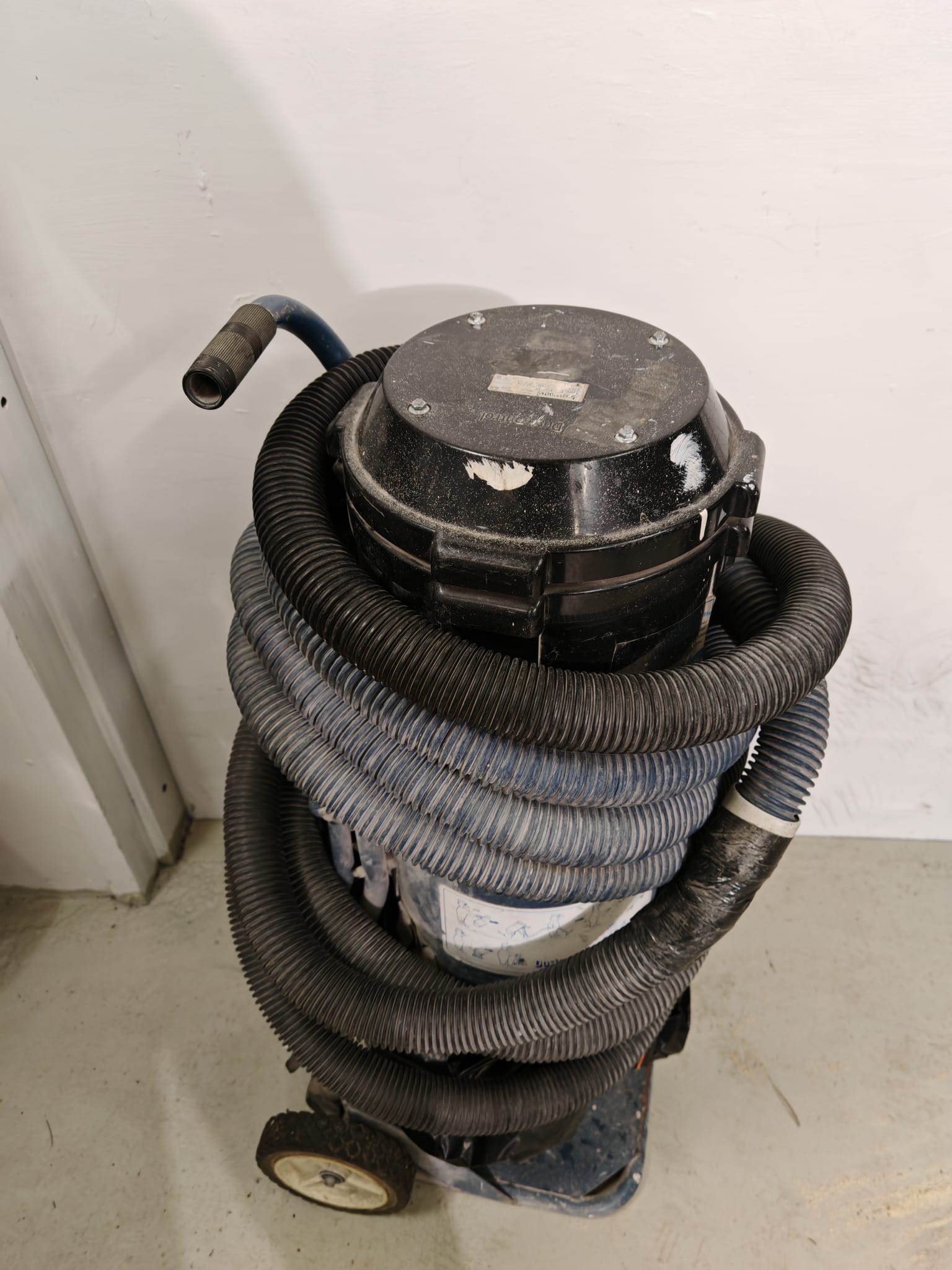 Dustcontrol 230v Rakennusimuri vuokralle