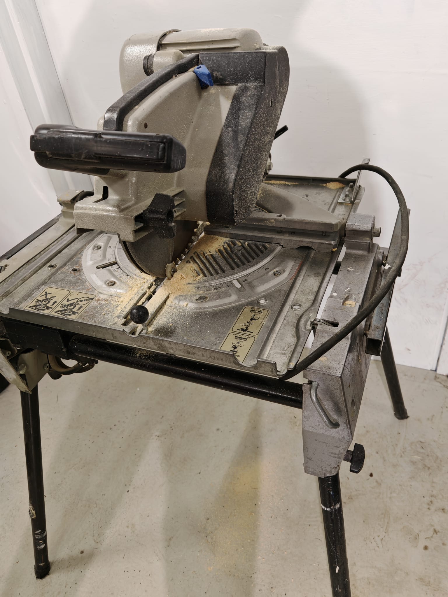 230v Kääntöpöytäsirkeli vuokralle