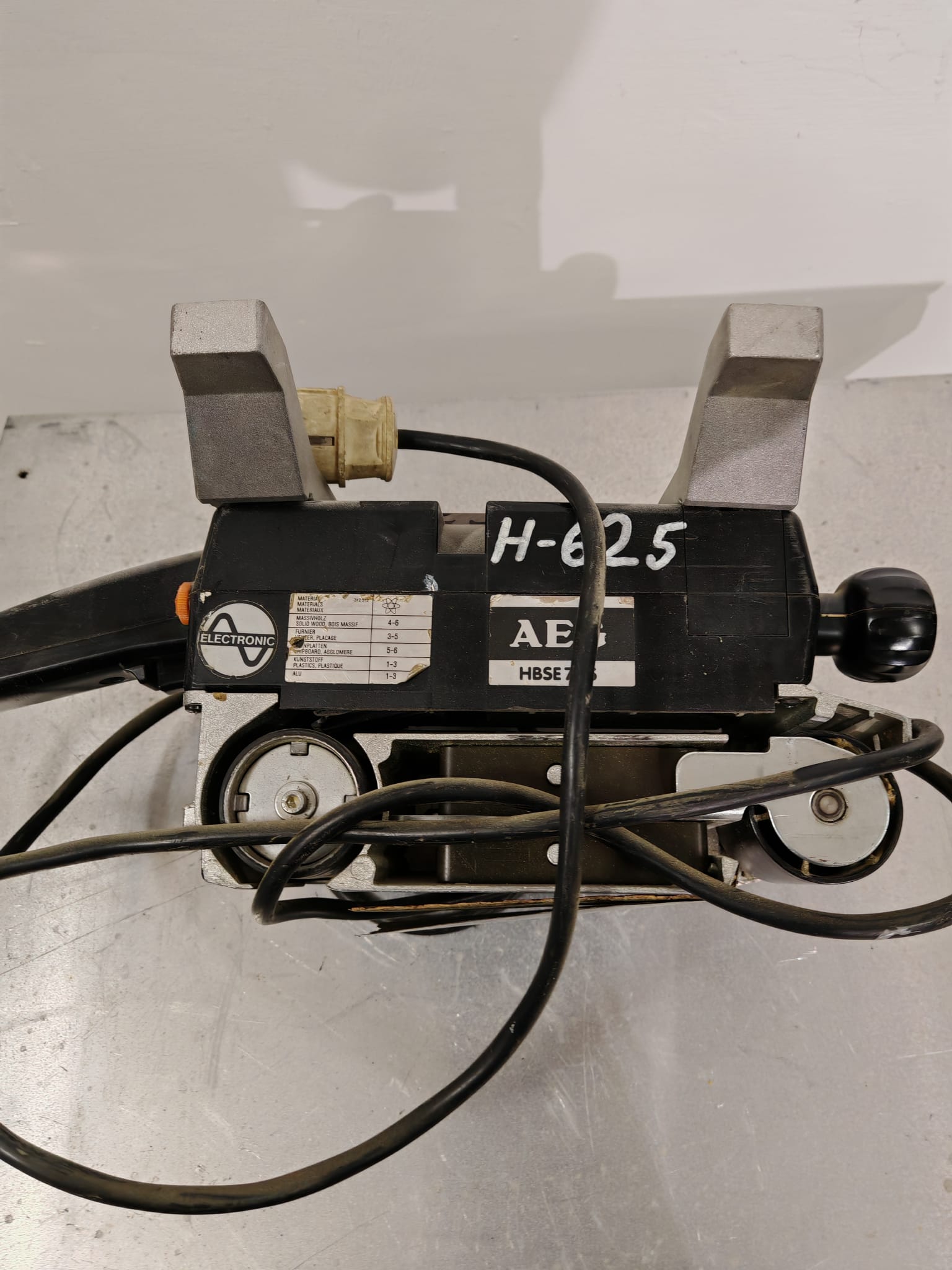 230v Nauhahiomakone vuokralle