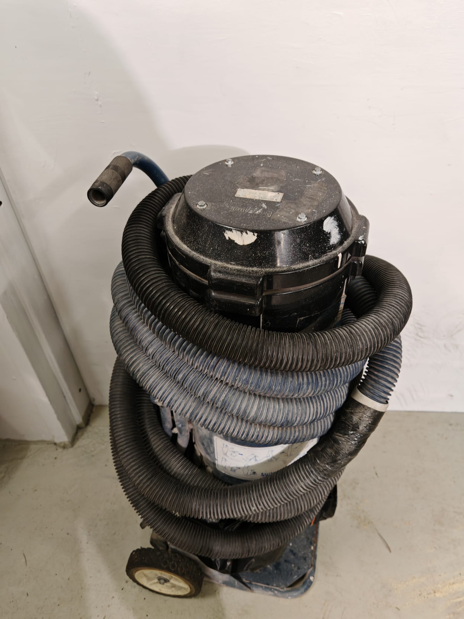 Dustcontrol 230v Rakennusimuri vuokralle