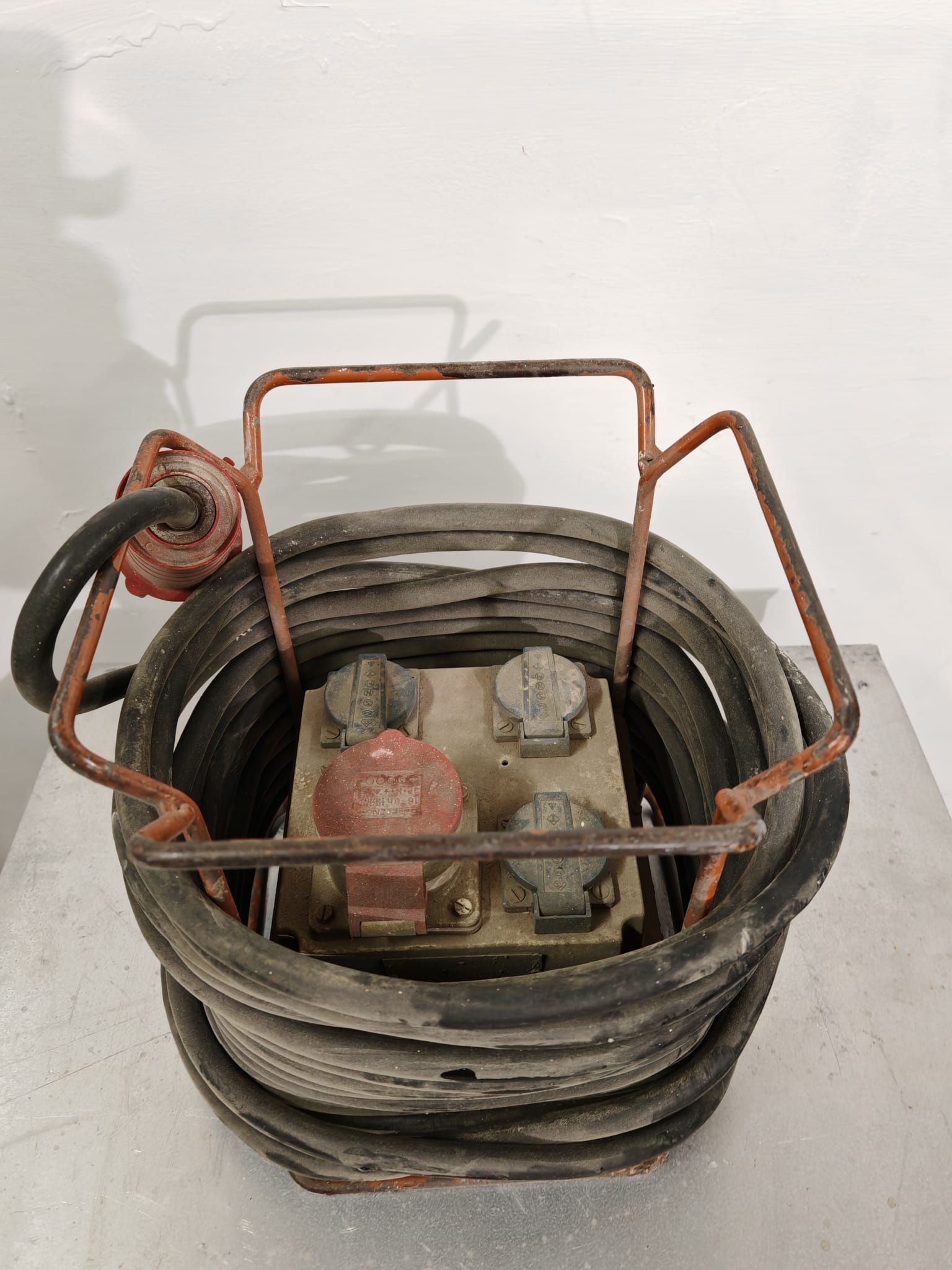 Sähkökeskus voimavirta 380 V vuokralle